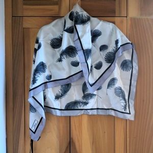 NWT Reiss 100% silk scarf